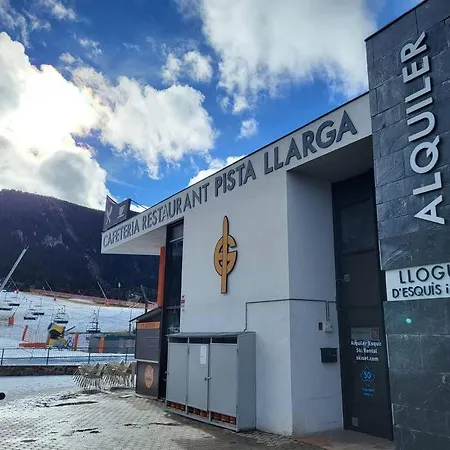 Apto A Pie De Pistas En * La Molina (Girona)